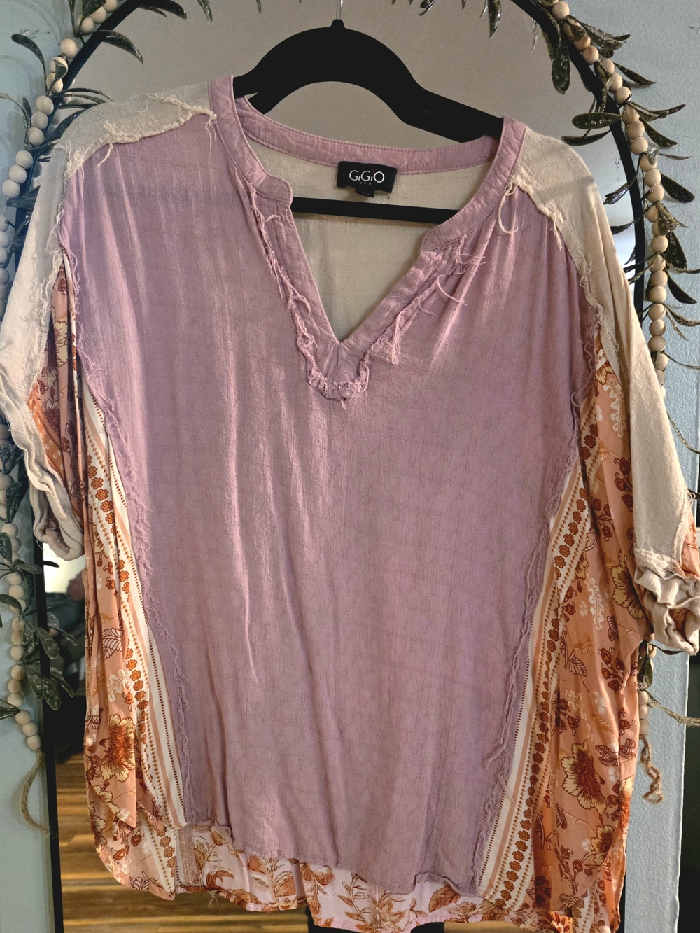 GiGiO Lavender Pink & Cream Boho Floral Split-Sleeve Blouse
